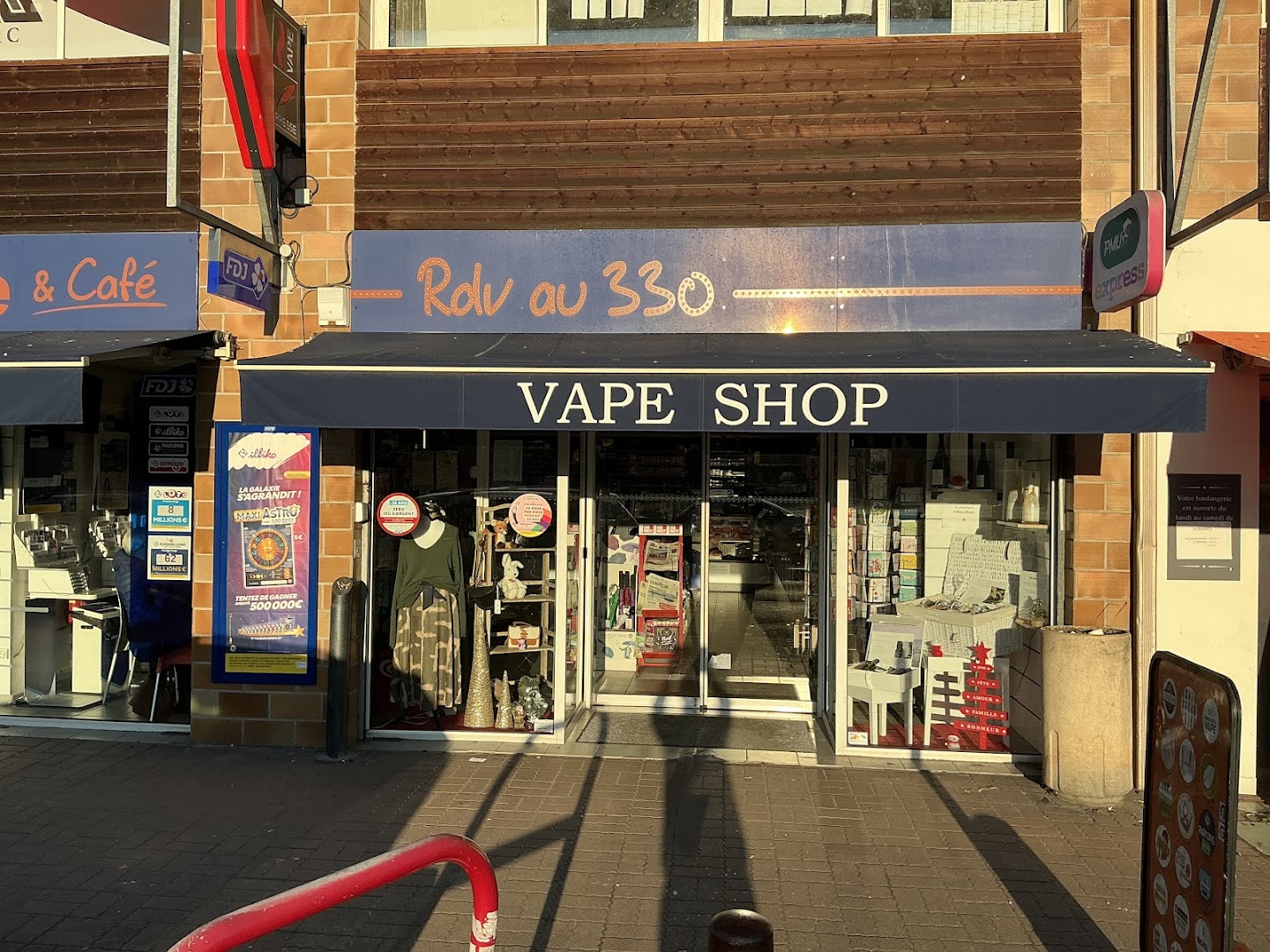 Tabac Presse Vape Shop · Photos 2